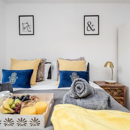 Stunning 2-Bed Apt - Free Parking - Camden - Central - Zoo - Shop - Events London Exteriör bild