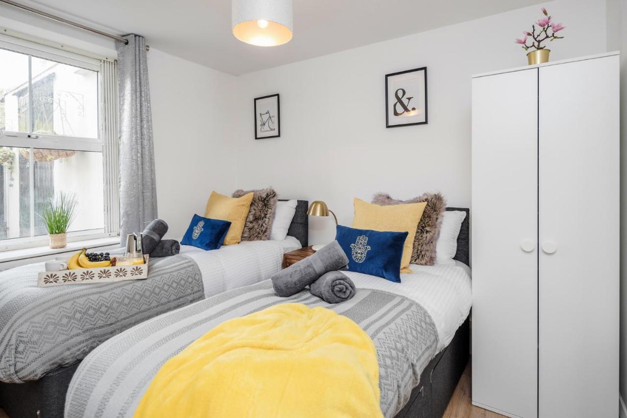 Stunning 2-Bed Apt - Free Parking - Camden - Central - Zoo - Shop - Events London Exteriör bild