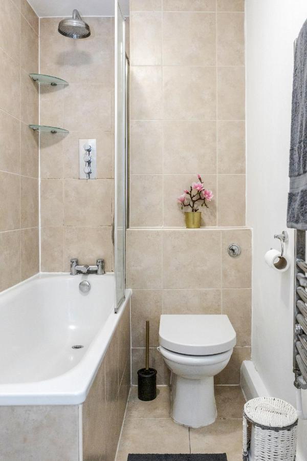 Stunning 2-Bed Apt - Free Parking - Camden - Central - Zoo - Shop - Events London Exteriör bild