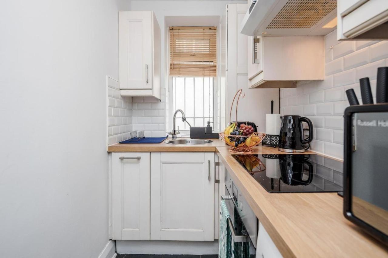 Stunning 2-Bed Apt - Free Parking - Camden - Central - Zoo - Shop - Events London Exteriör bild